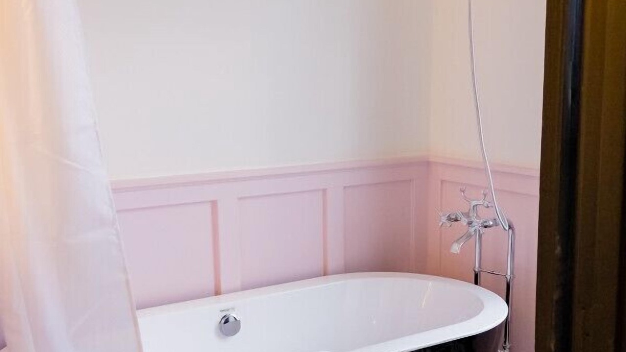Photo of Bathroom in Nevada City