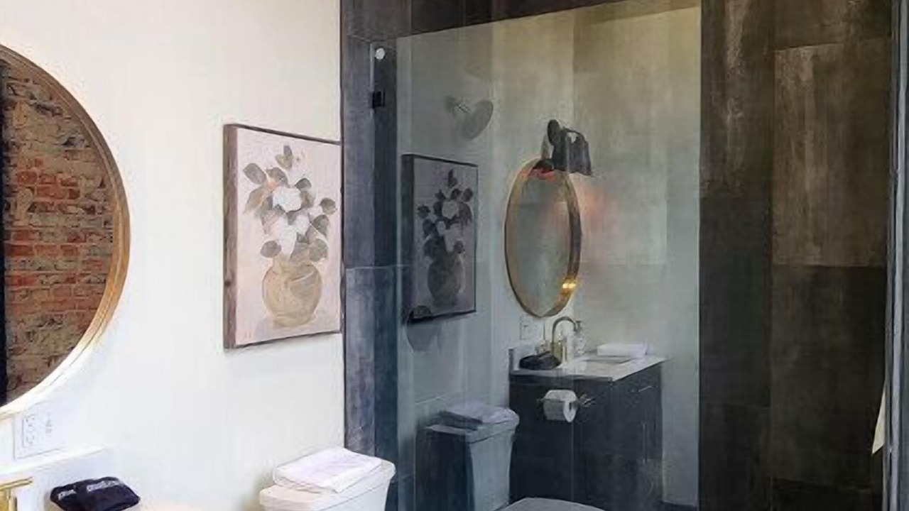 Photo of Bathroom in Nevada City