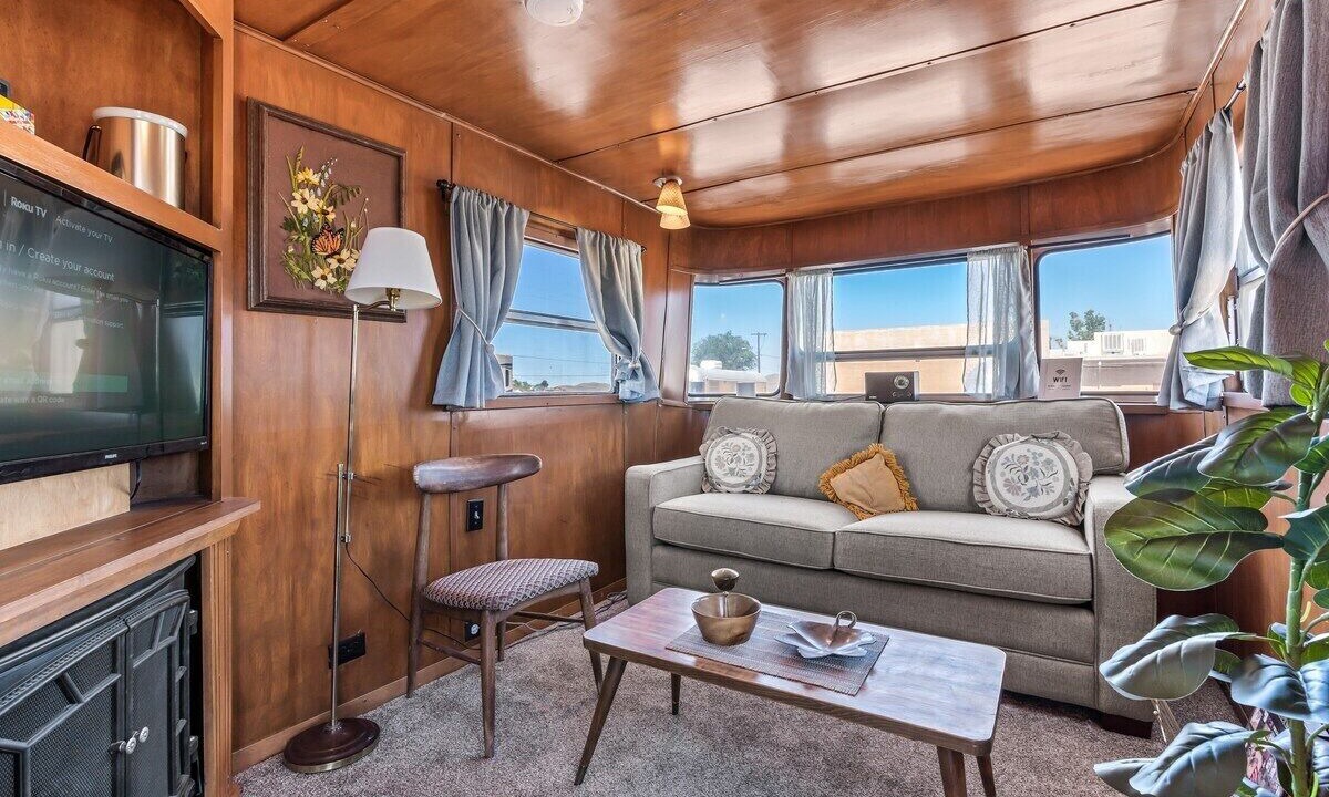 Photo of Livingroom in Tombstone