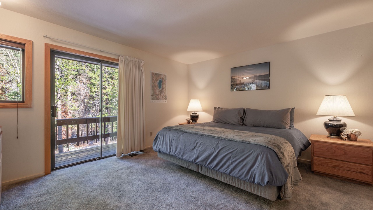 Photo of Bedroom in Alpine Meadows