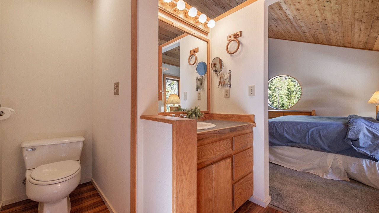 Photo of Bathroom in Alpine Meadows