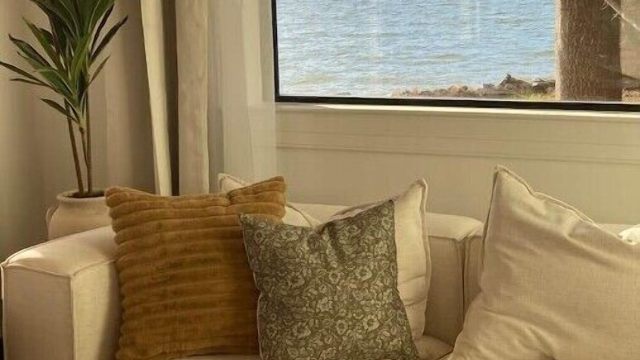Photo of Livingroom in Lancaster