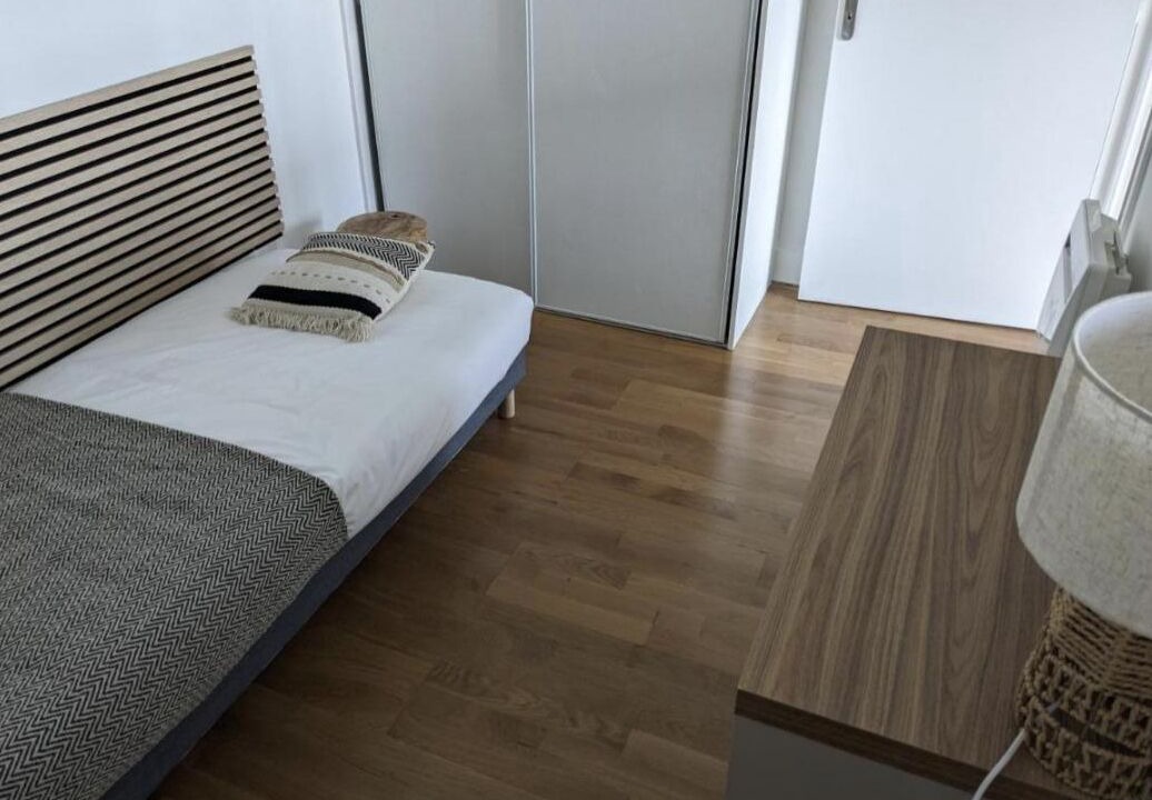 Photo of Bedroom in Puteaux