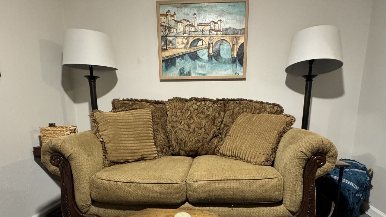 Photo of Livingroom in Southwest Carrollton