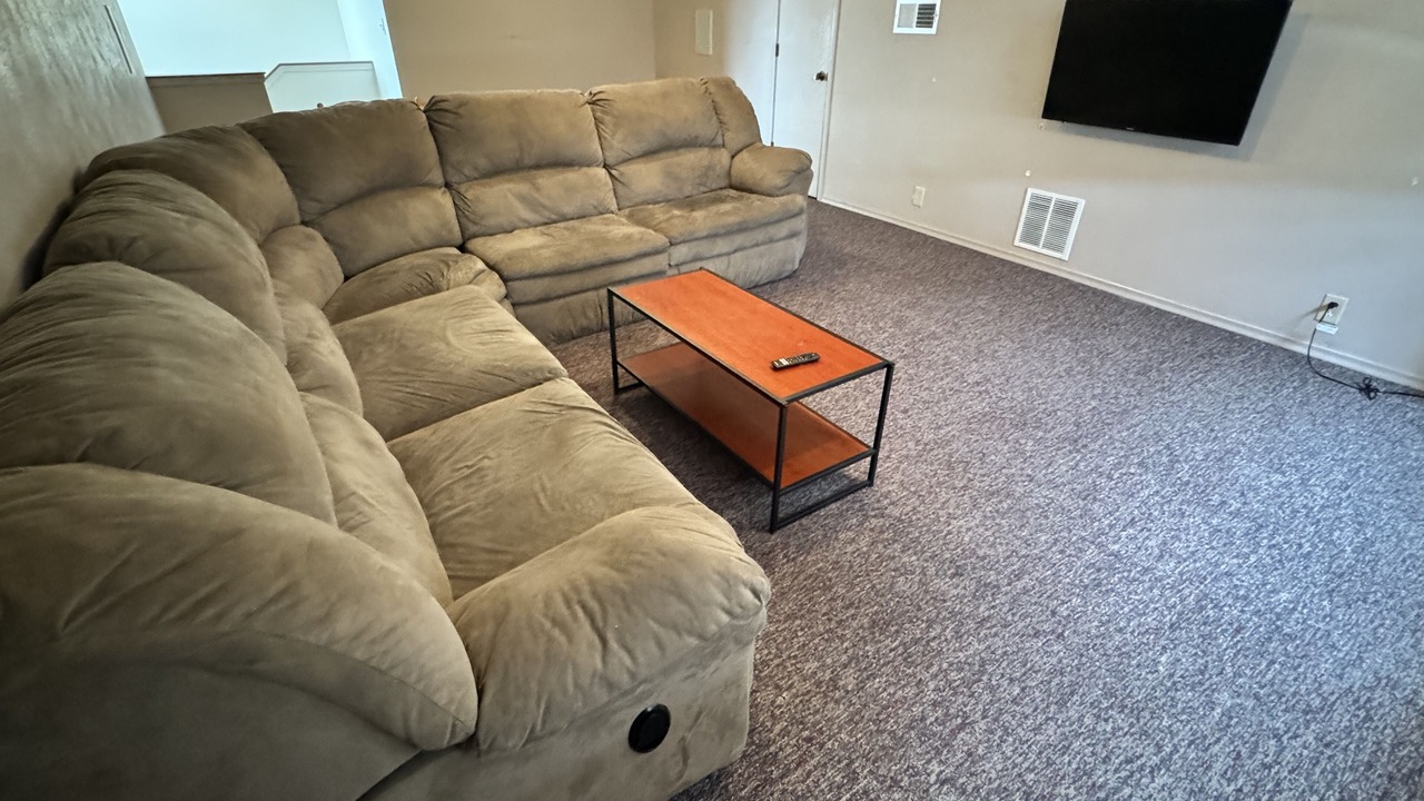 Photo of Livingroom in Southwest Carrollton