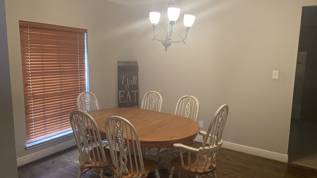 Photo of Livingroom in Heritage Park