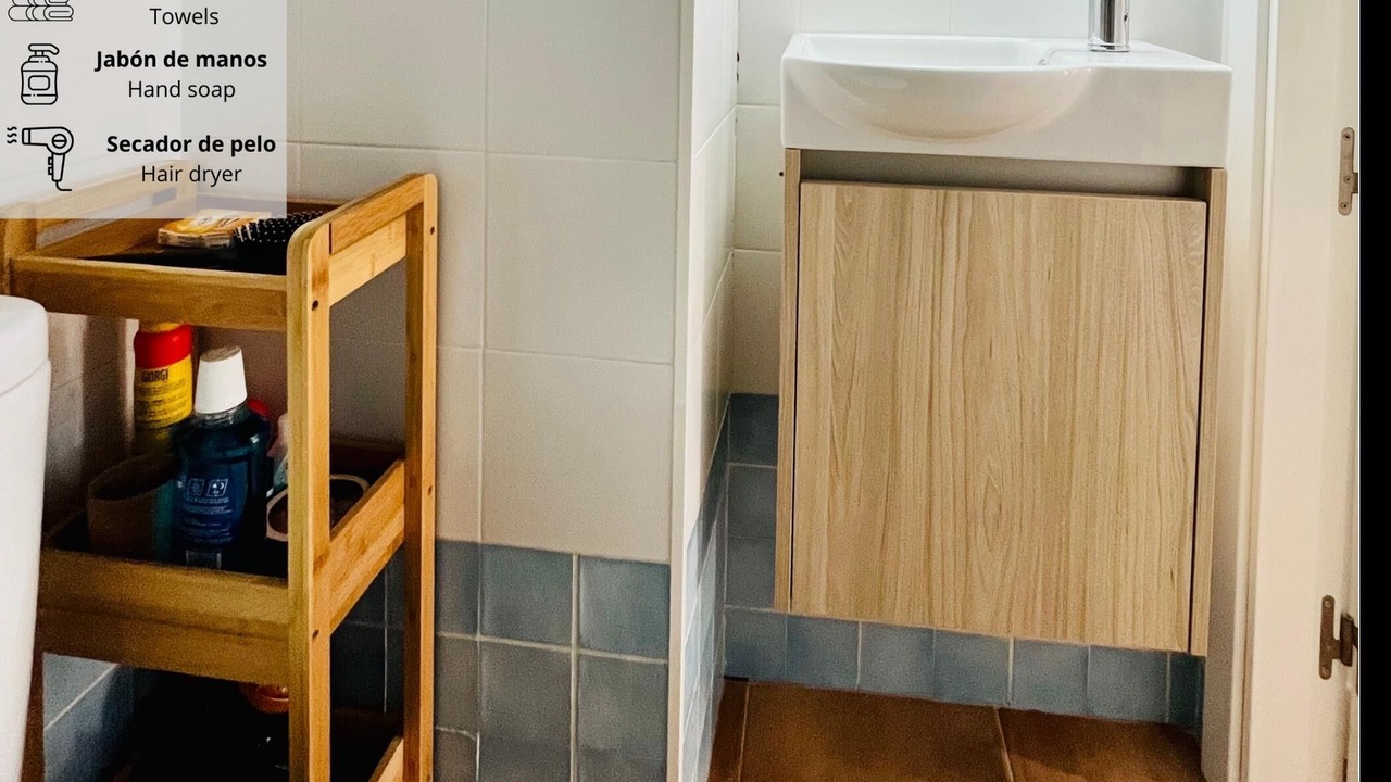 Photo of Bathroom in La Trinidad-San Juan y Todos los Santos