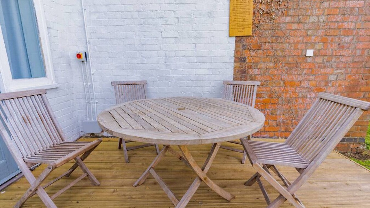 Photo of Outdoor in Leicester