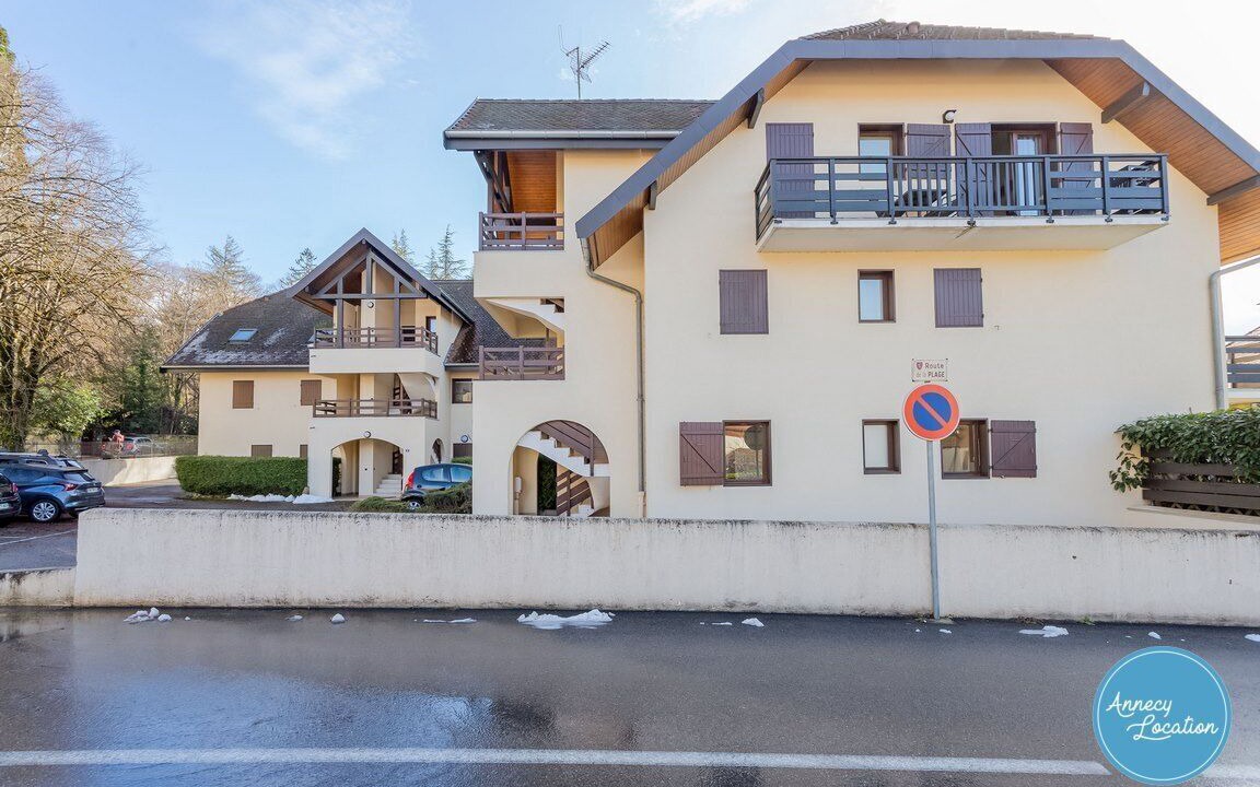 Photo of Outdoor in Menthon-Saint-Bernard