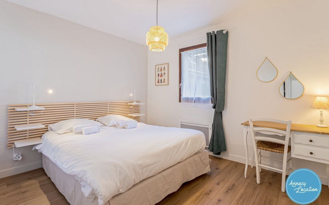 Photo of Bedroom in Menthon-Saint-Bernard