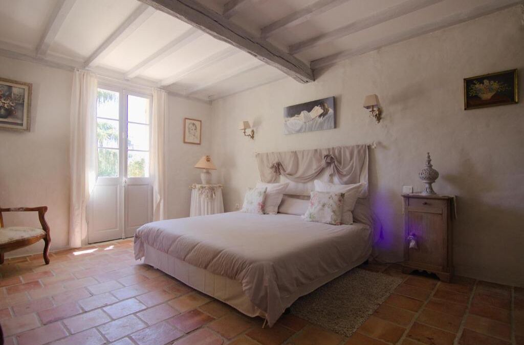 Photo of Bedroom in Clermont-Pouyguilles