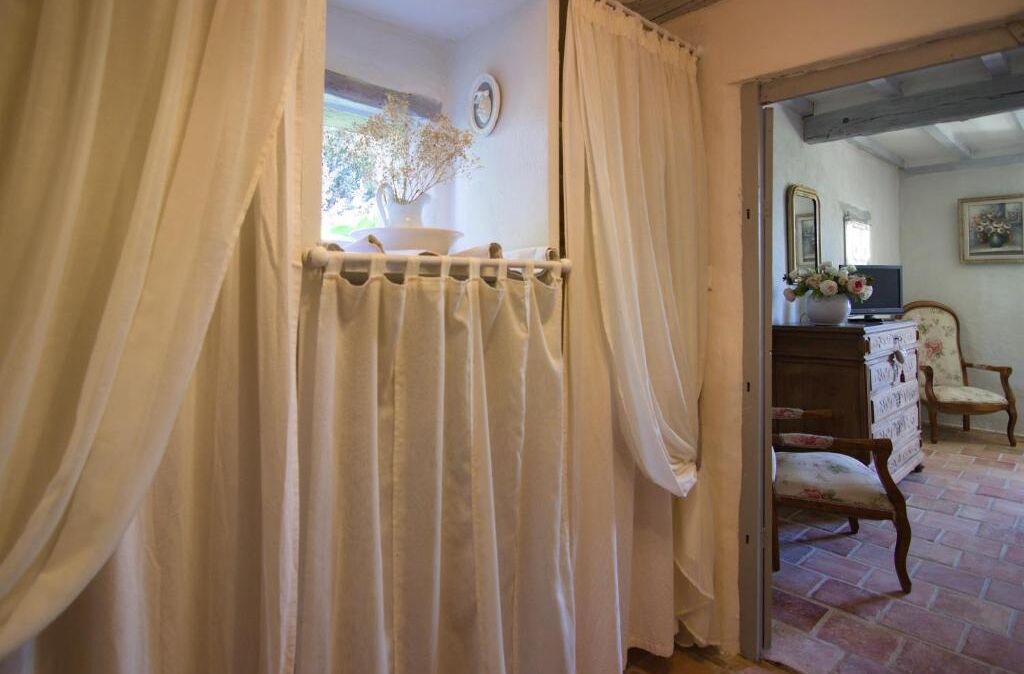 Photo of Others in Clermont-Pouyguilles