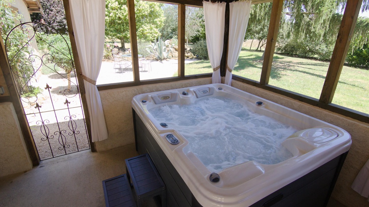 Photo of Others in Clermont-Pouyguilles