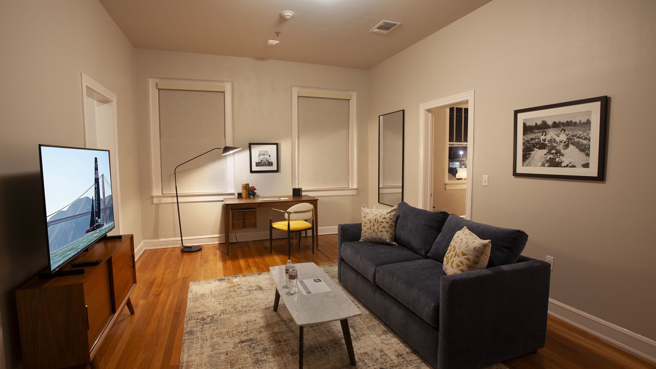 Photo of Livingroom in Tyler