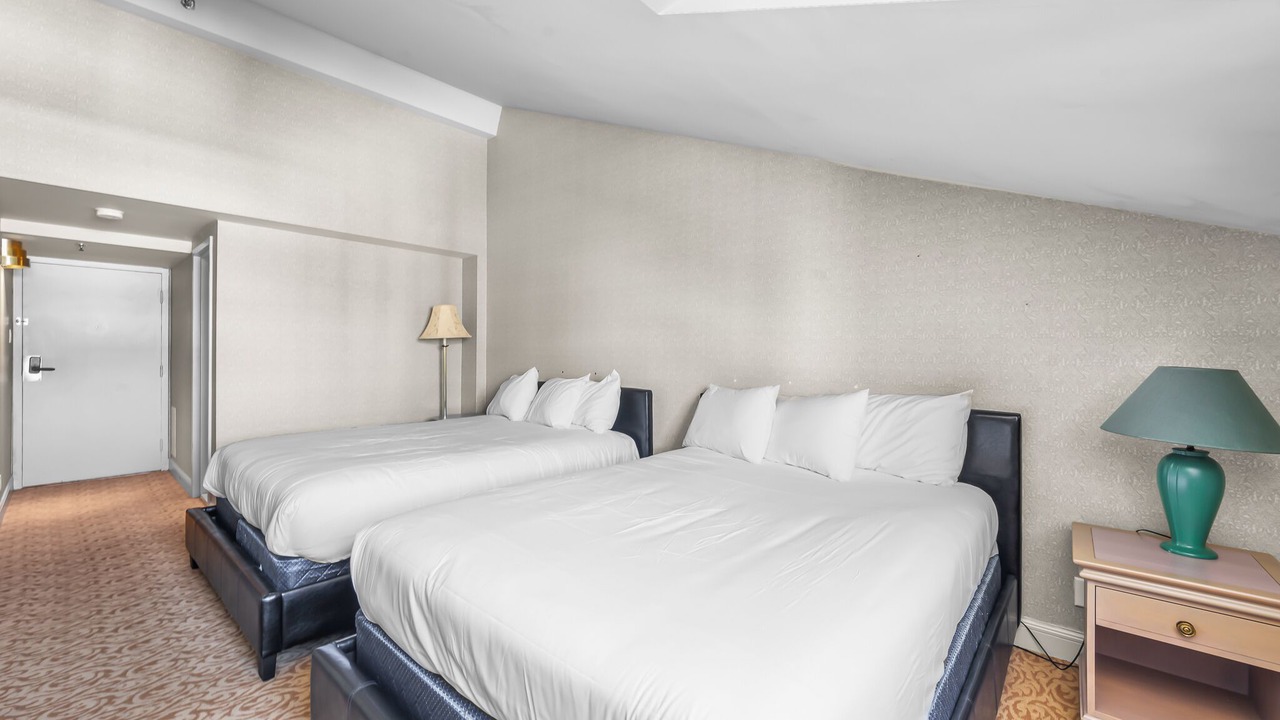 Photo of Bedroom in Saint-Sauveur