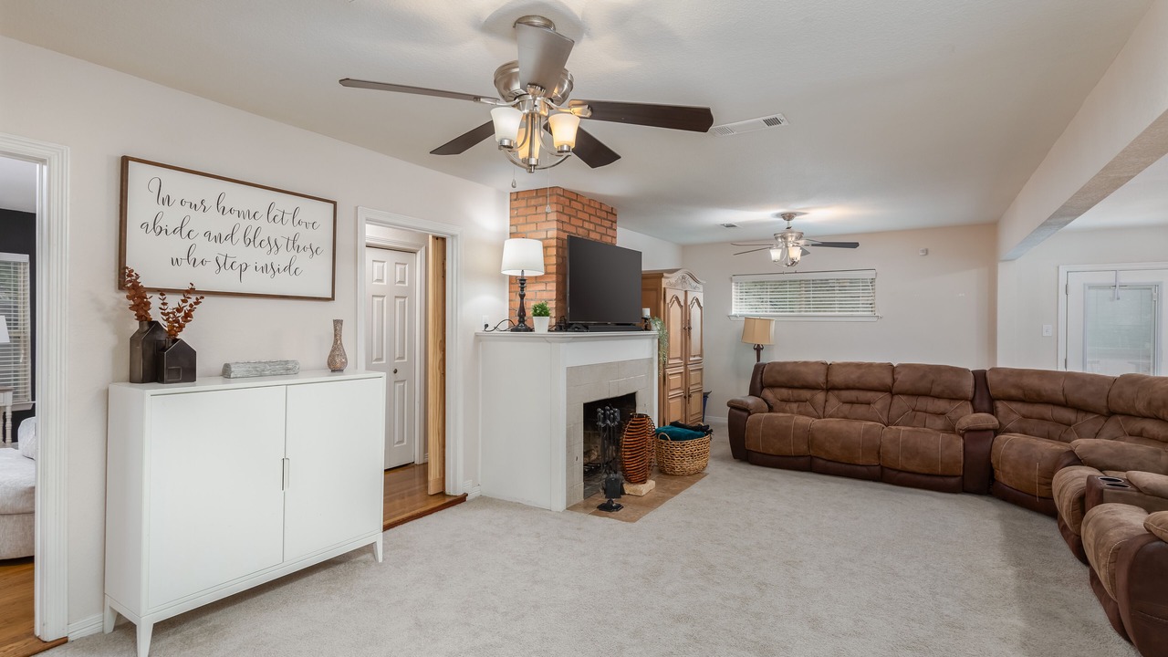 Photo of Livingroom in Arlington Heights