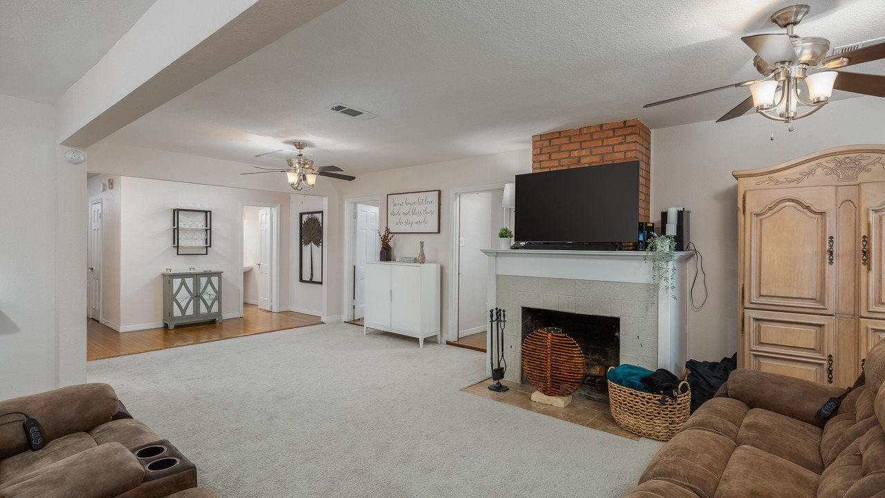 Photo of Livingroom in Arlington Heights