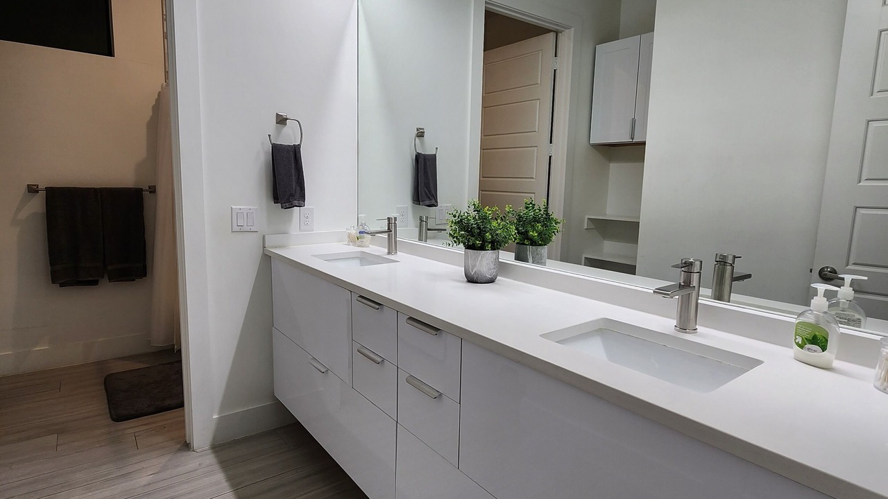 Photo of Bathroom in West Dallas