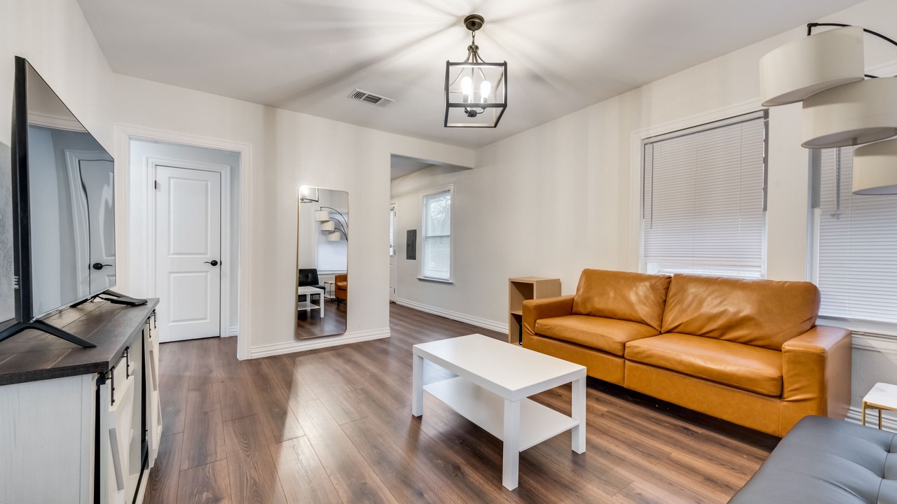 Photo of Livingroom in Carter Riverside