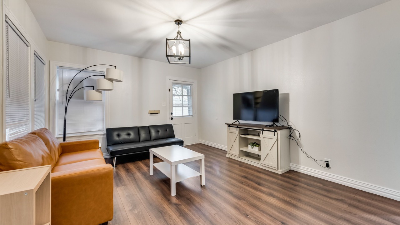 Photo of Livingroom in Carter Riverside