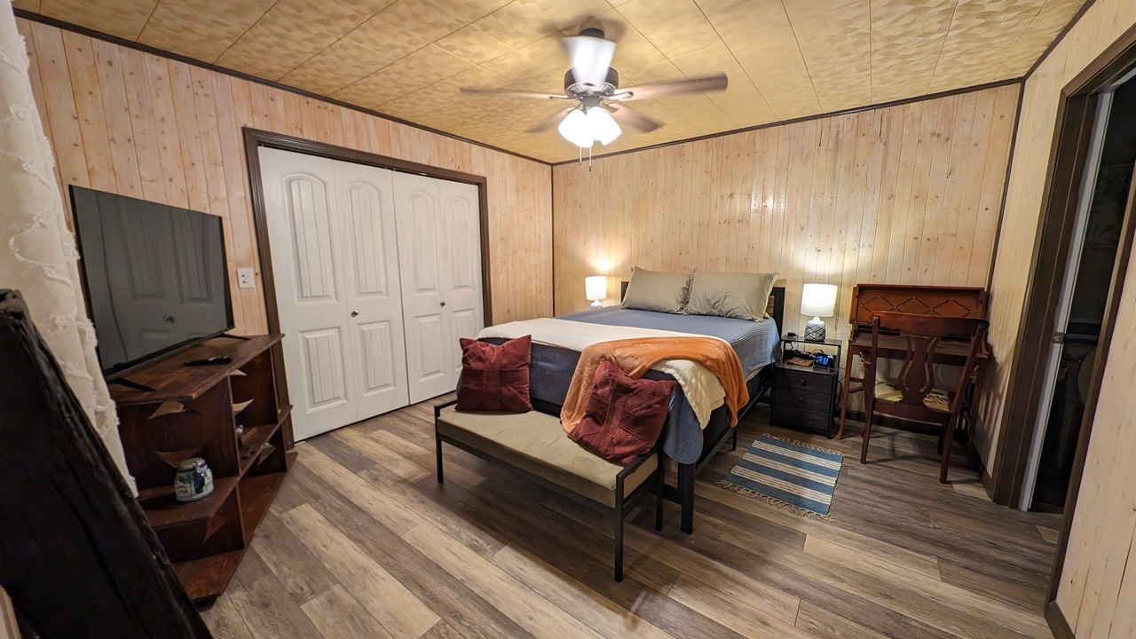 Photo of Bedroom in Grapevine