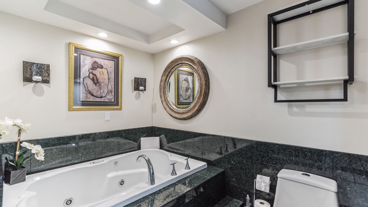 Photo of Bathroom in Redondo