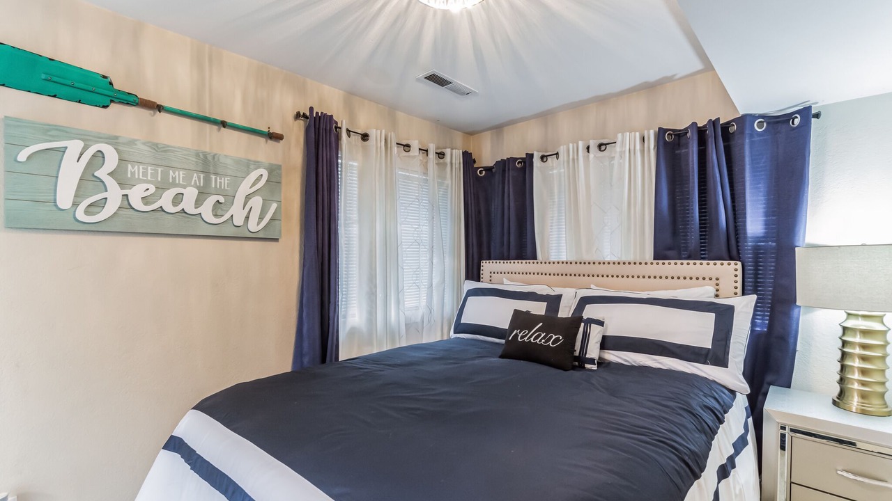 Photo of Bedroom in Redondo