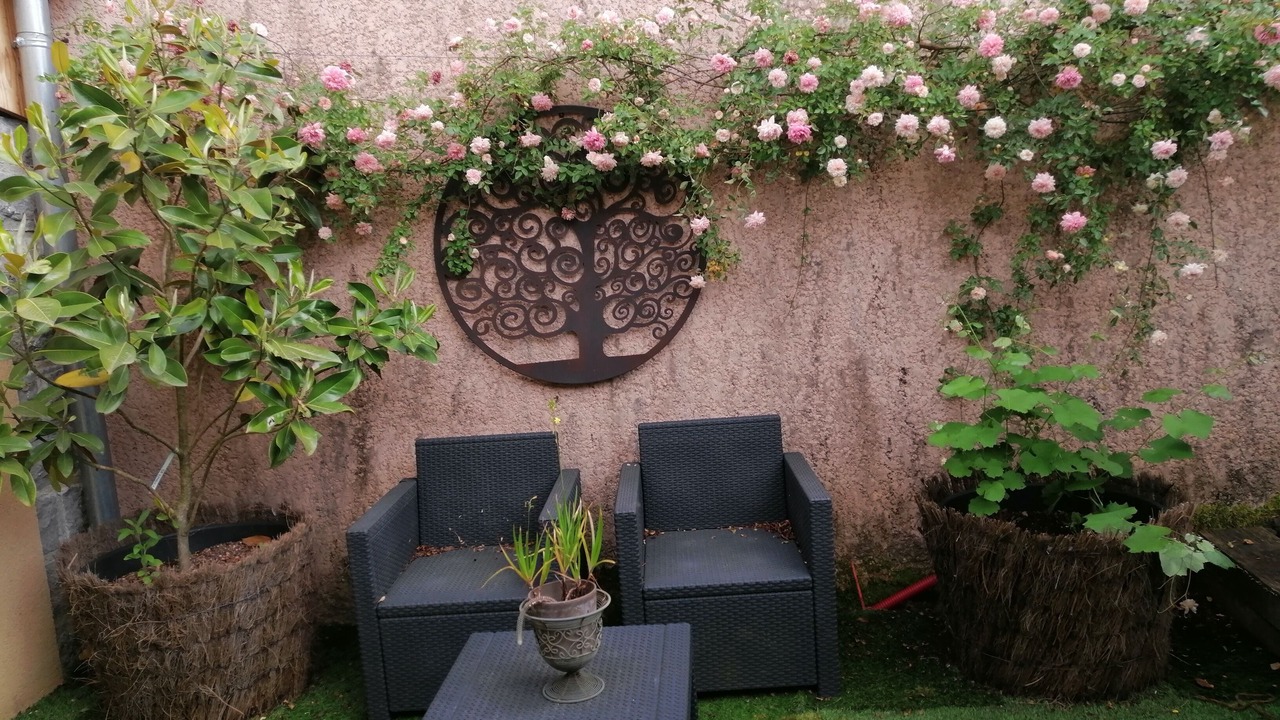 Photo of Patio Balcony in Les Assions