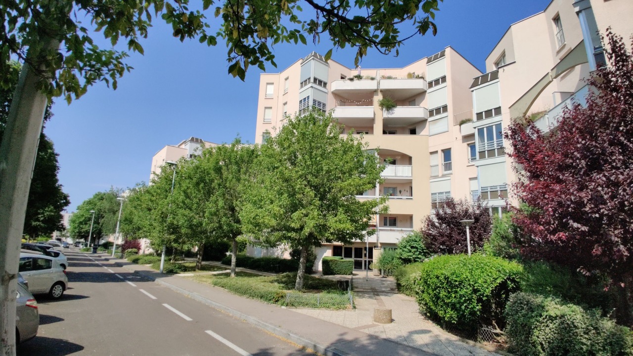 Photo of Outdoor in Poussots