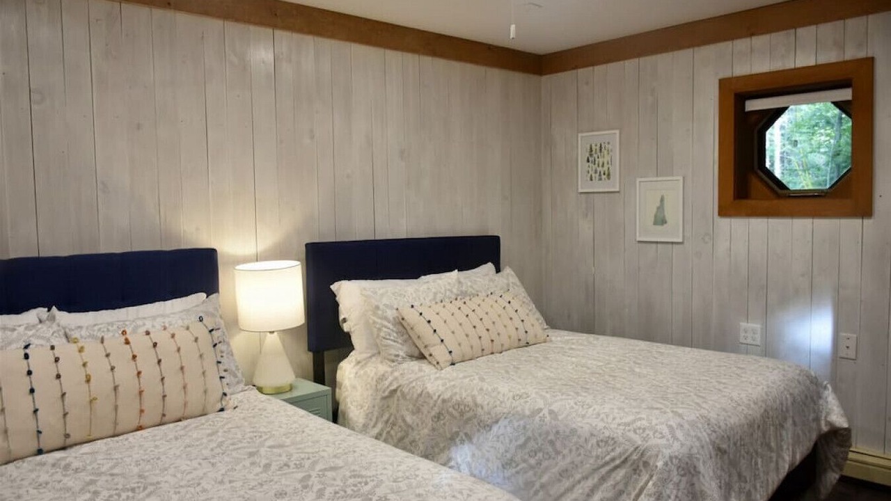 Photo of Bedroom in Sunapee