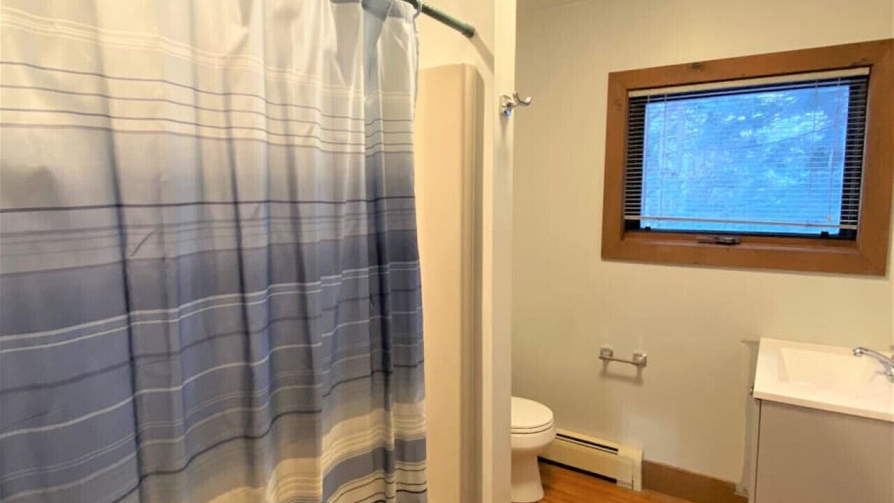 Photo of Bathroom in Sunapee