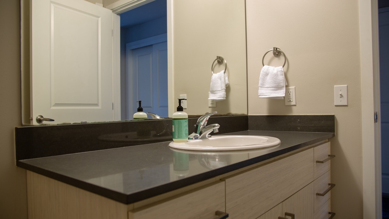 Photo of Bathroom in Broadway