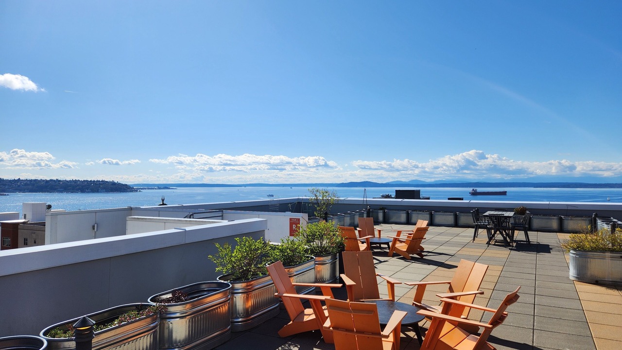 Photo of Outdoor in Lower Queen Anne