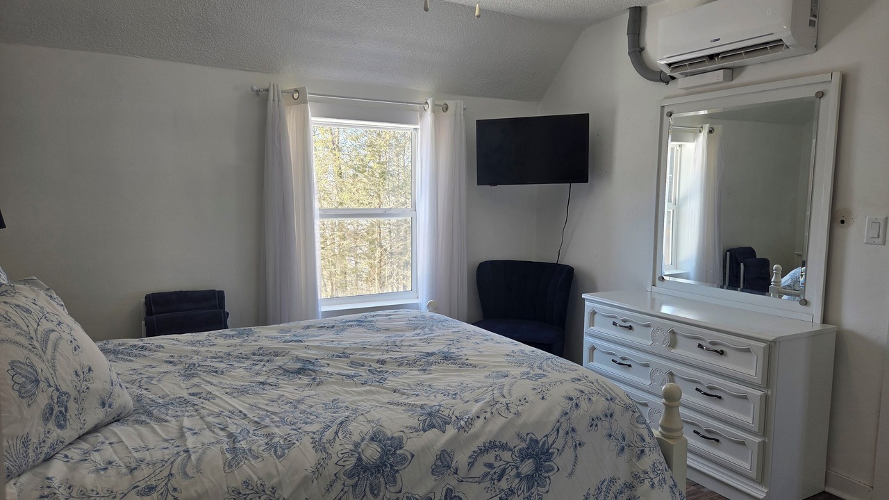 Photo of Bedroom in Montrose