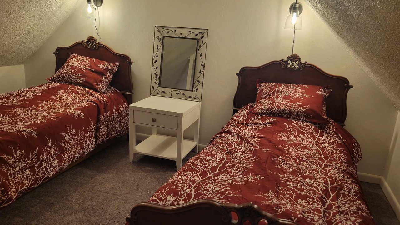 Photo of Bedroom in Montrose