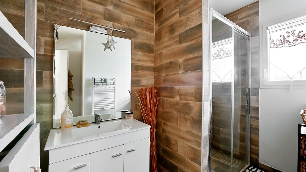 Photo of Bathroom in Bagnols-sur-Ceze