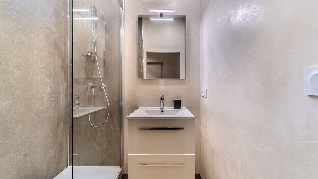 Photo of Bathroom in Part Dieu - Bir Hakeim