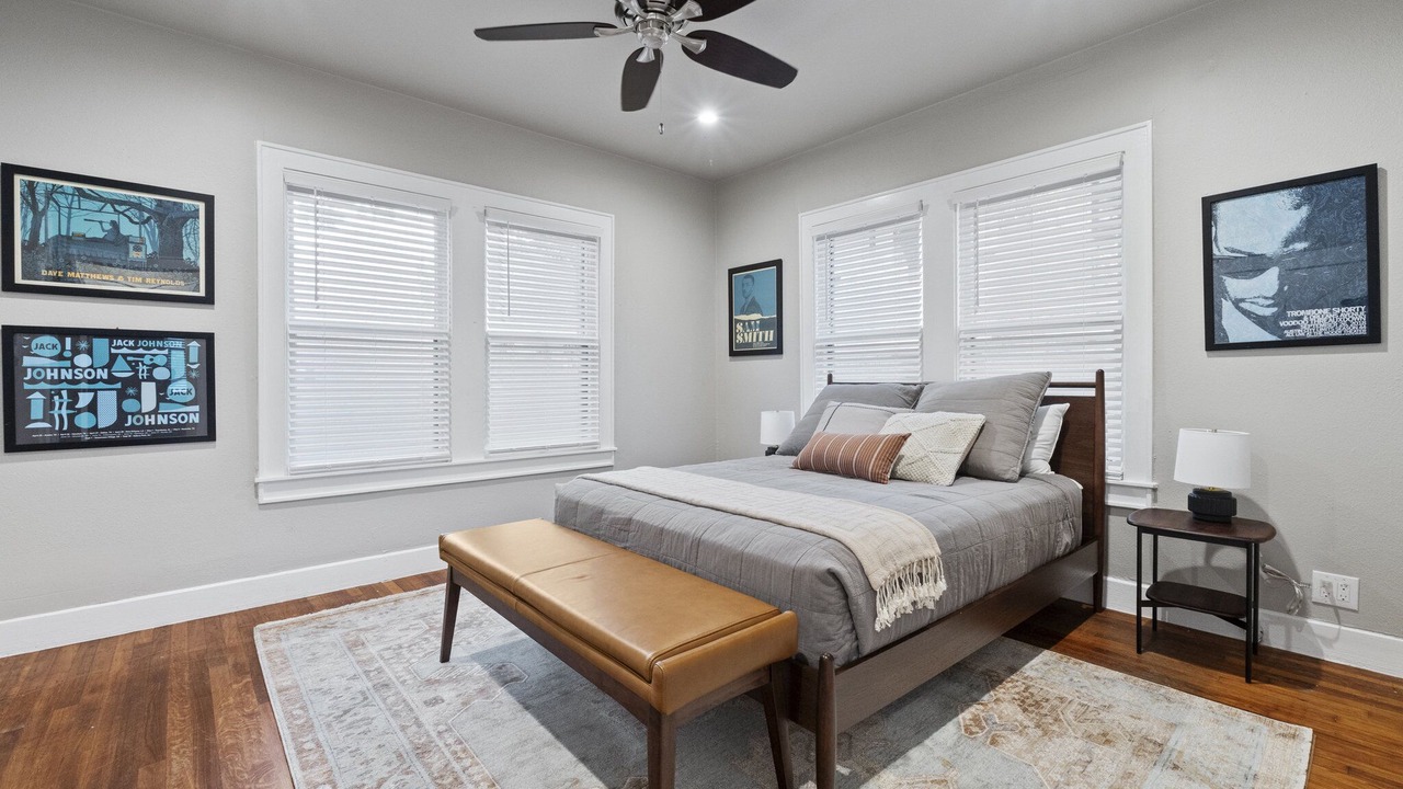Photo of Bedroom in North University