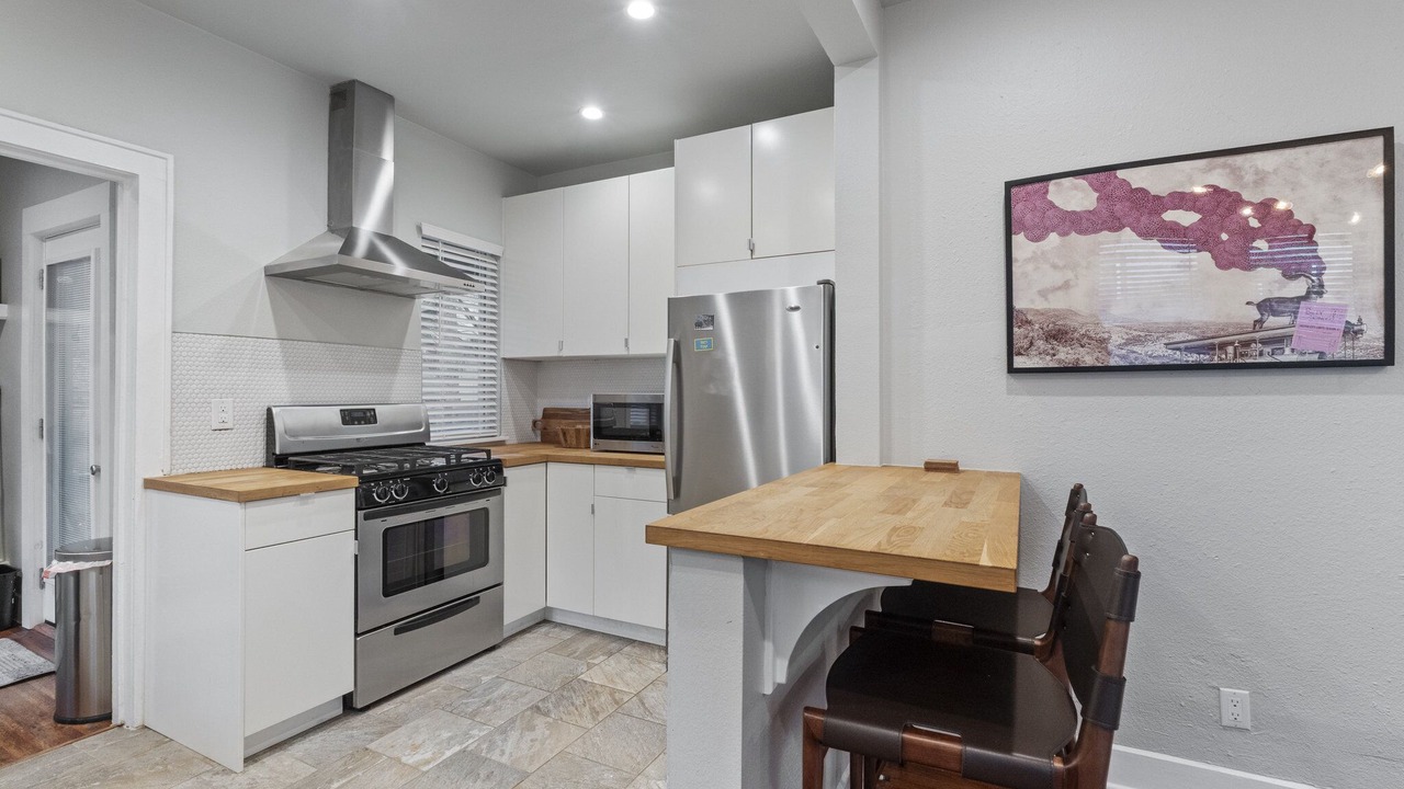 Photo of Kitchen in North University