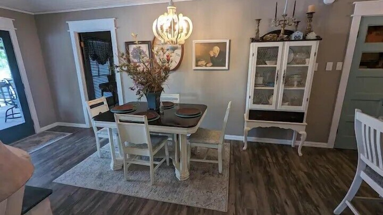 Photo of Bedroom in South Toledo Bend