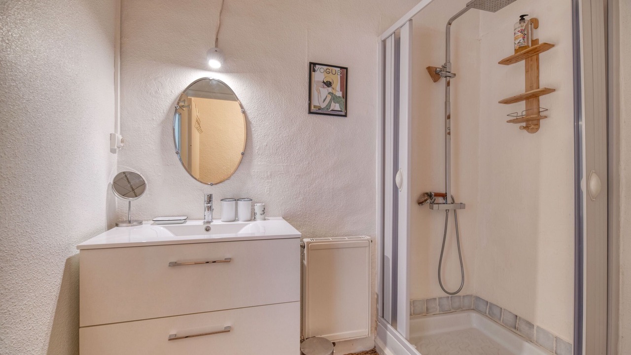 Photo of Bathroom in Dourgne