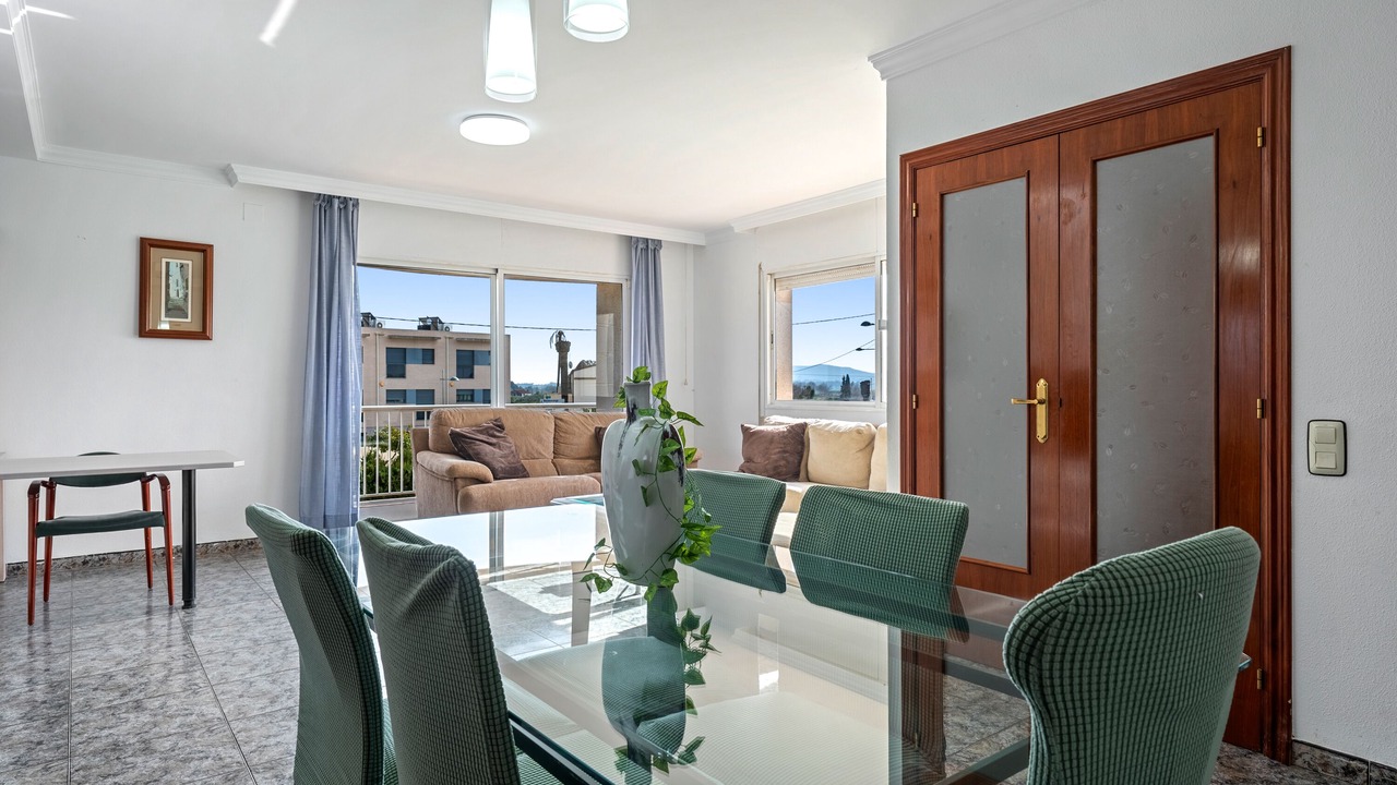 Photo of Livingroom in Santa Barbara