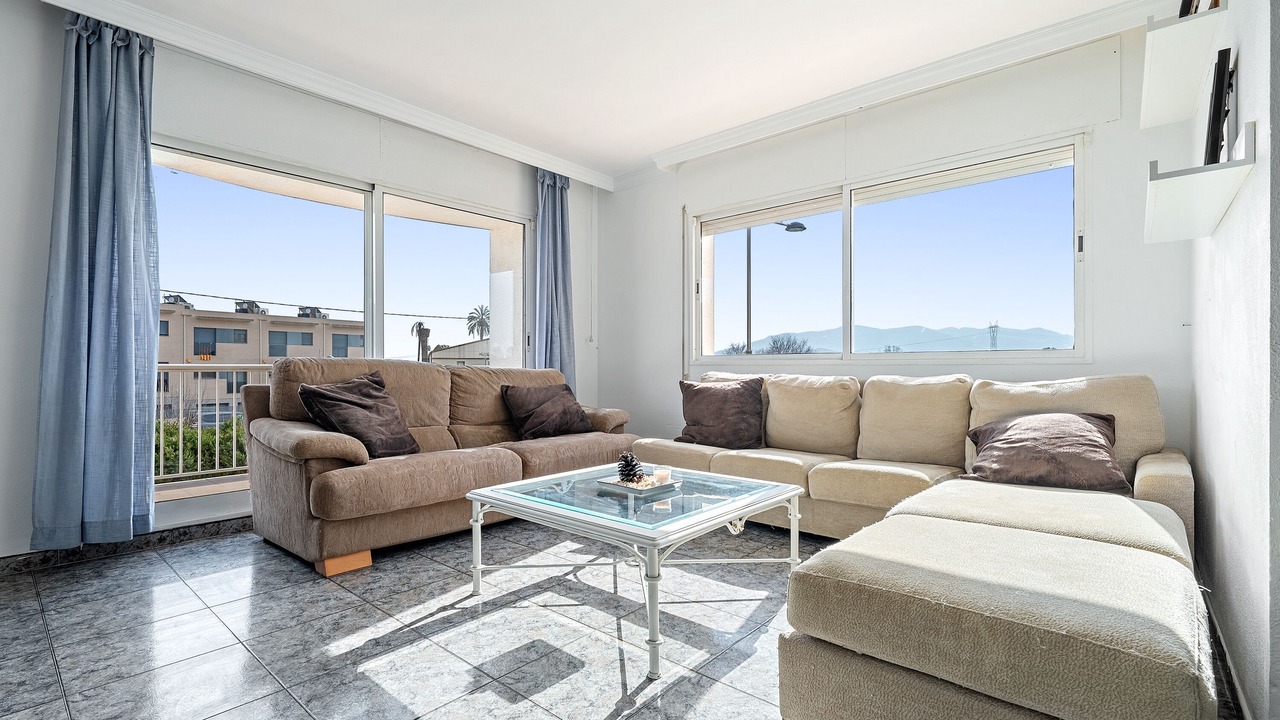 Photo of Livingroom in Santa Barbara