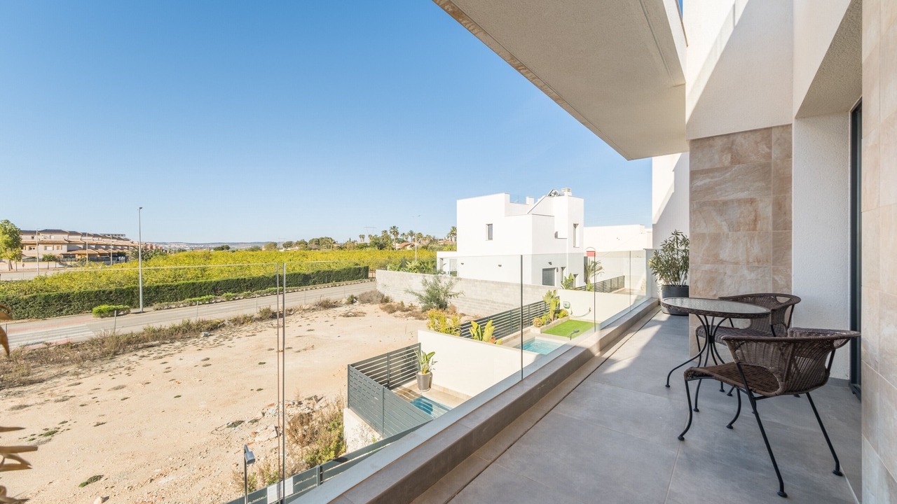 Photo of Outdoor in Los Montesinos
