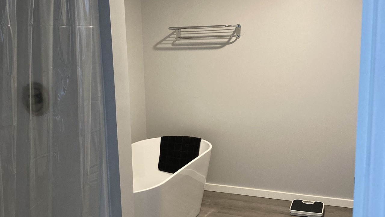 Photo of Bathroom in Lorain