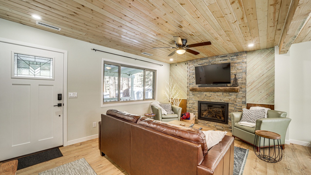 Photo of Livingroom in Munds Park