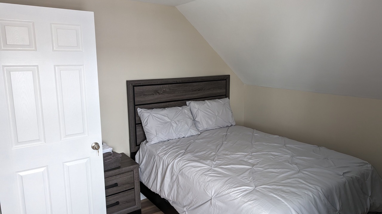 Photo of Bedroom in Lodi