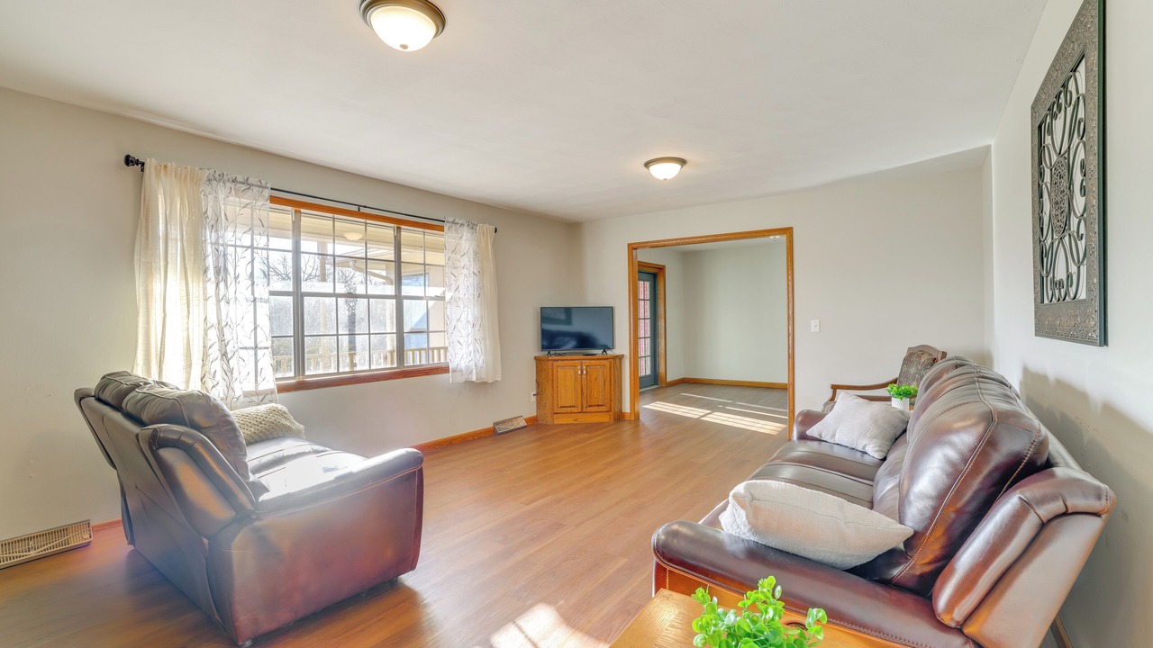Photo of Bedroom in Pineville