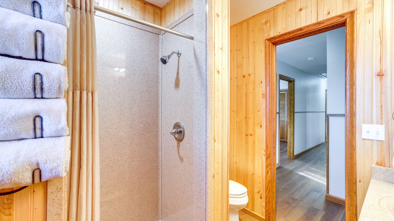 Photo of Bathroom in Pineville