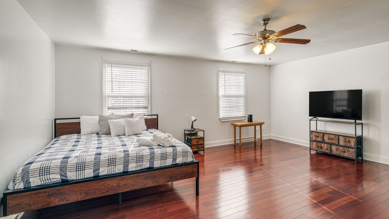 Photo of Bedroom in Silver Spring